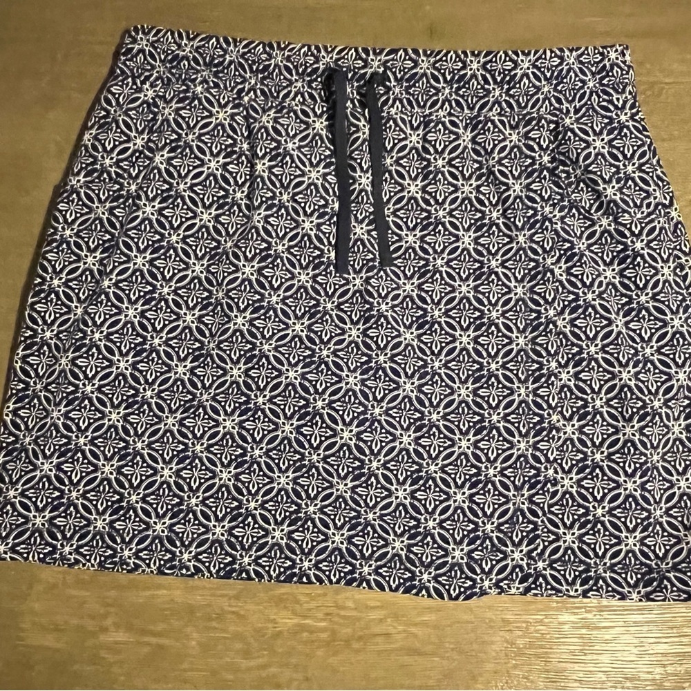 T by Talbots Women’s Faux Wrap Skirt Skort With Bike Shorts Attached Large